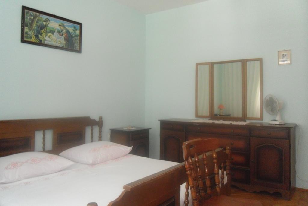 Hostel Guesthouse Mira Omis Room photo